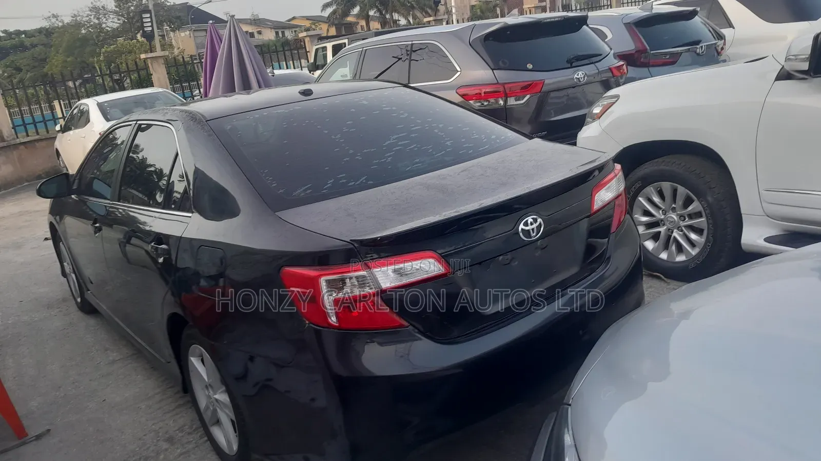 Toyota Camry XLE 4dr Sedan (2.5L 4cyl 6A) 2013 Black