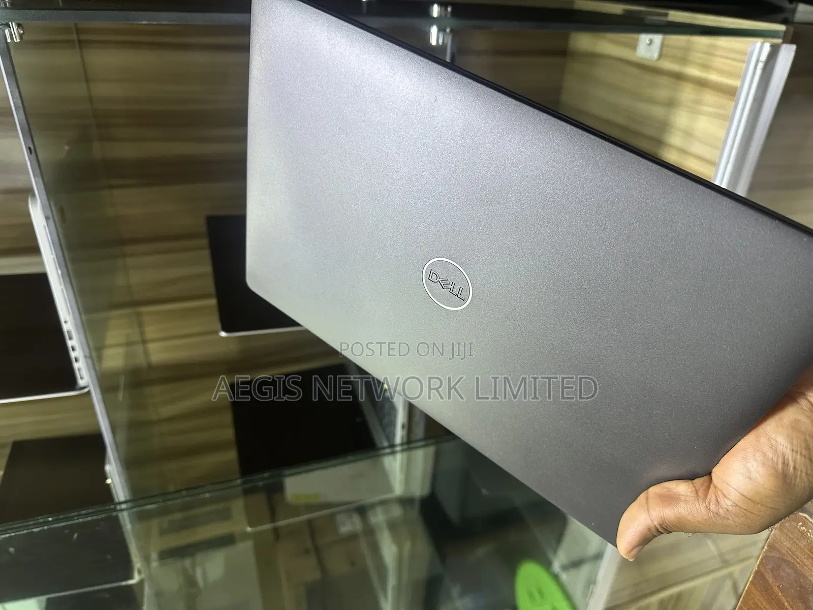 Laptop Dell Latitude 5300 8GB Intel Core i5 SSD 256GB