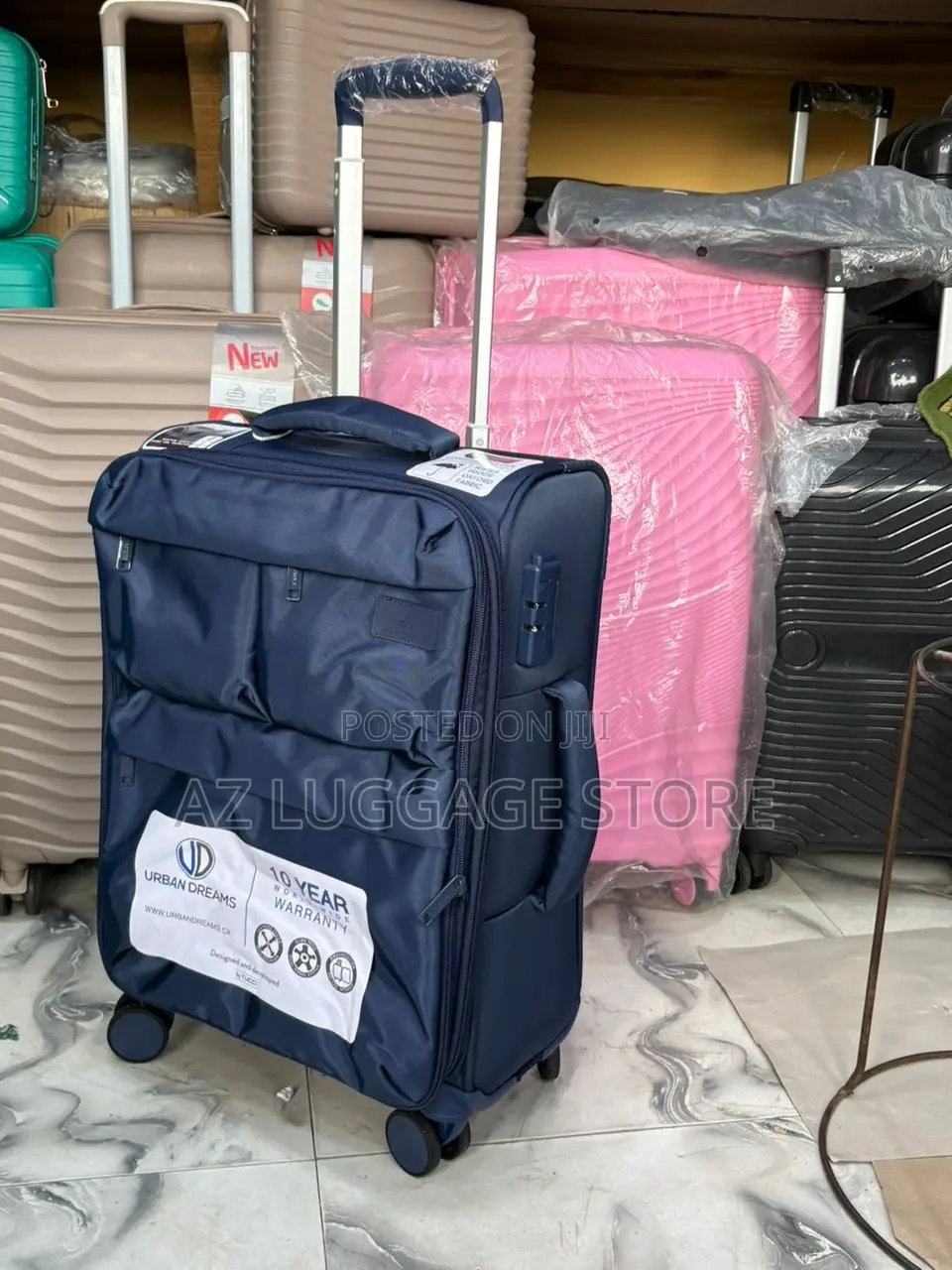 Light Weight Original Fabric Quality Hand Luggage Box