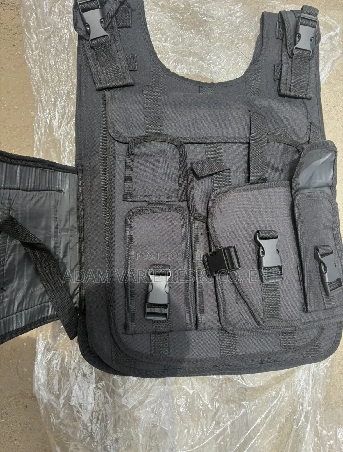 Black Tactical Combat Vest