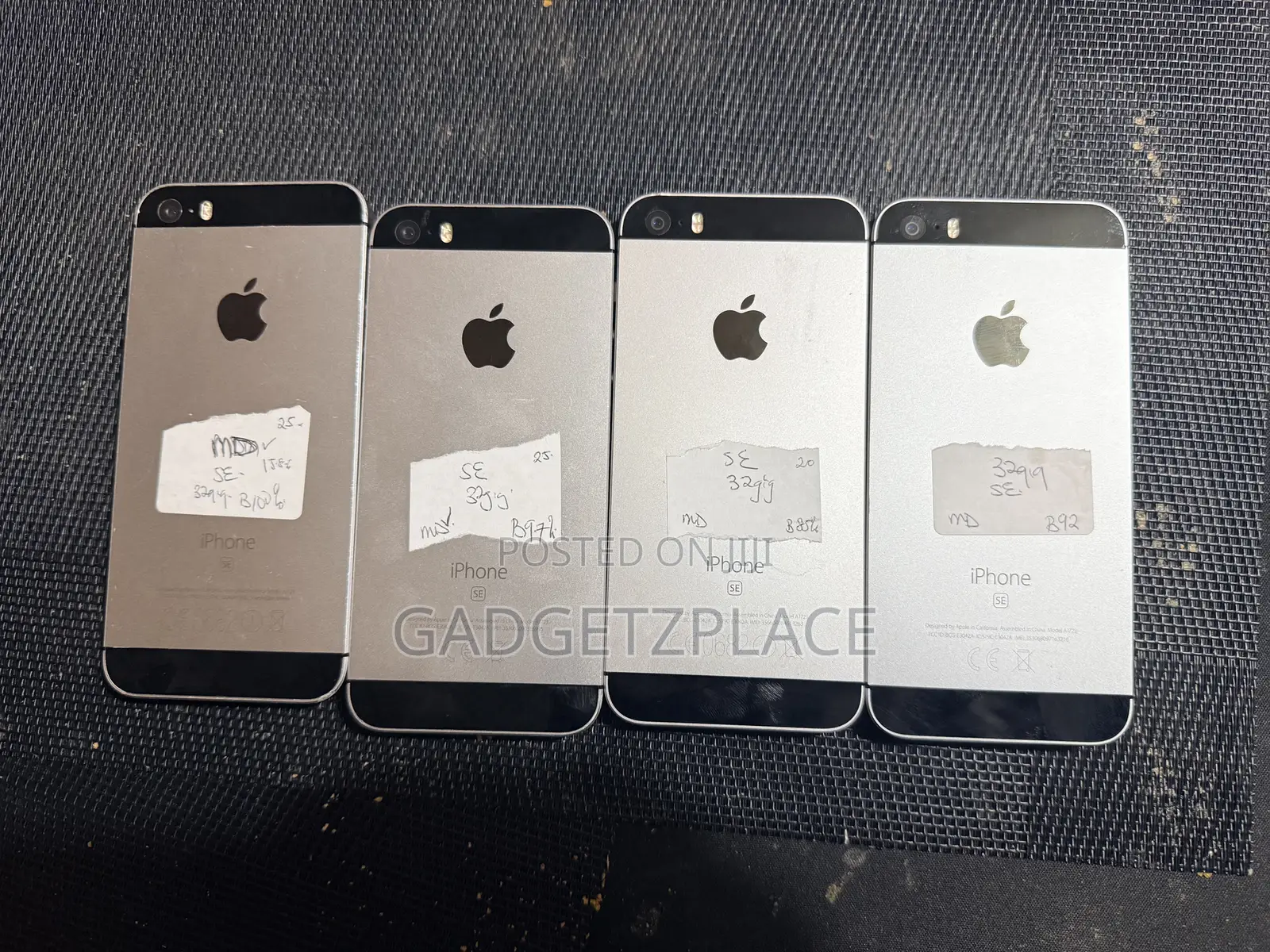 Apple iPhone SE 32 GB Silver