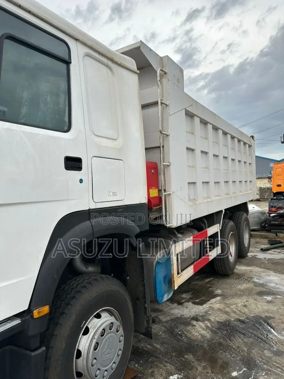 Howo 371 Dump Truck 2017 White for Sale