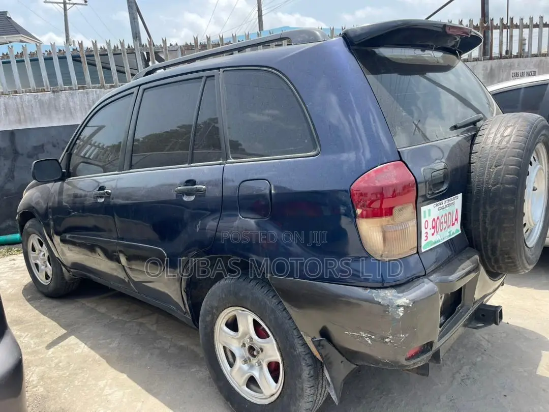 Toyota RAV4 Automatic 2003 Black