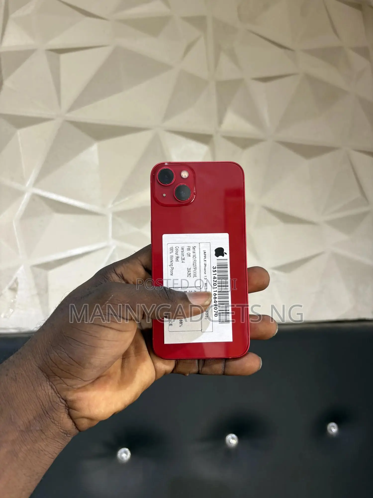 Apple iPhone 13 128 GB Red