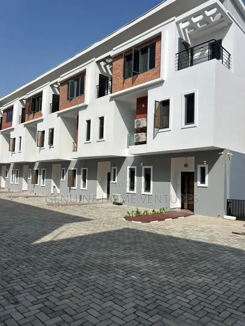 4bdrm Duplex in Ikate for sale