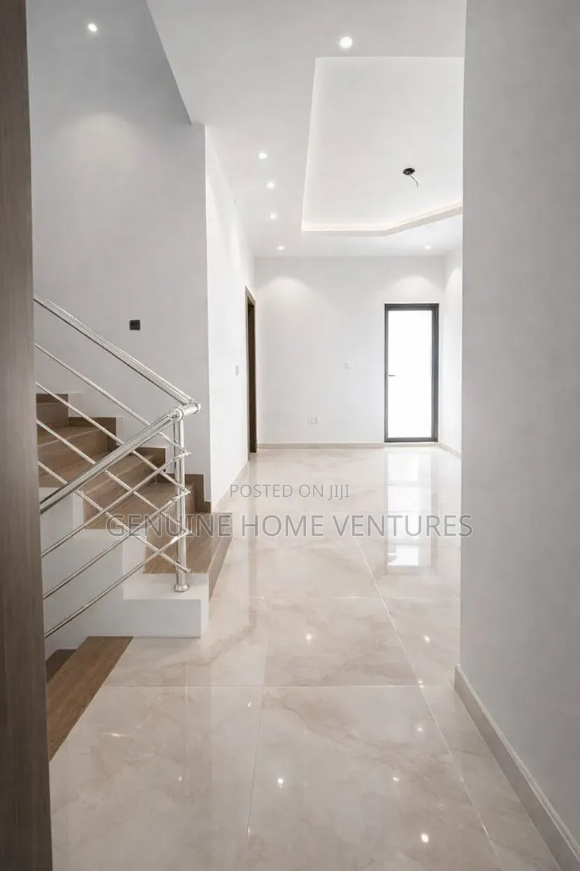 4bdrm Duplex in Ikate for sale