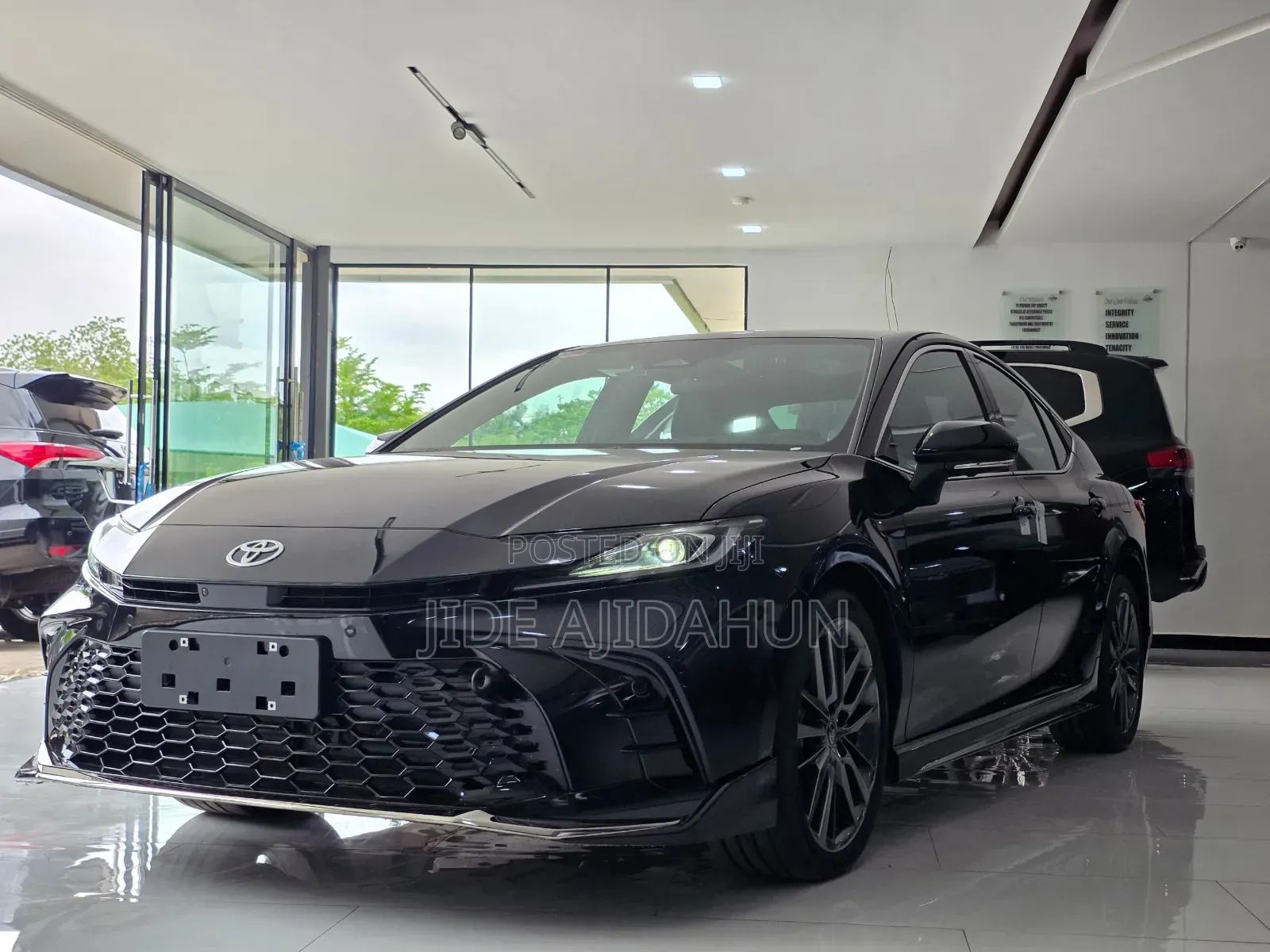 New Toyota Camry XSE 2025 Black