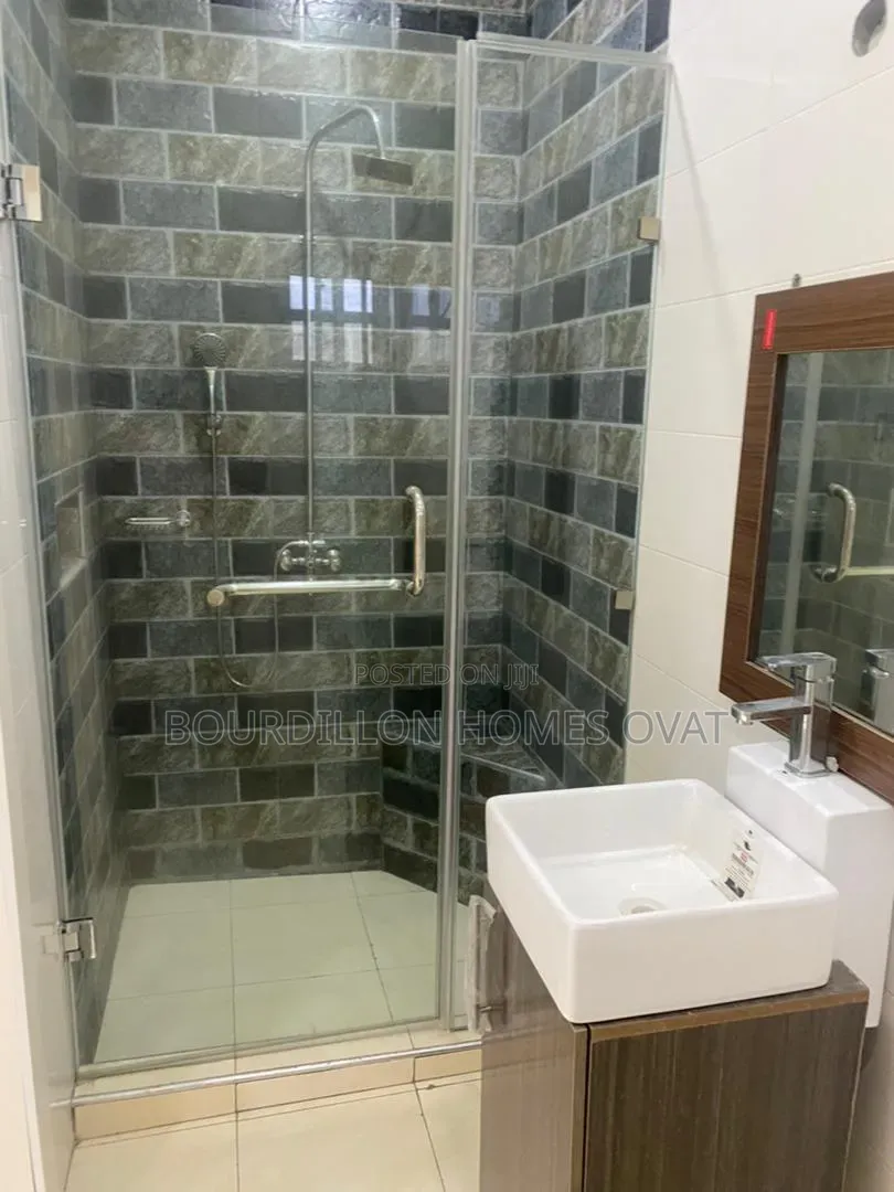 4bdrm Duplex in Megamound Estate, Ikota for rent