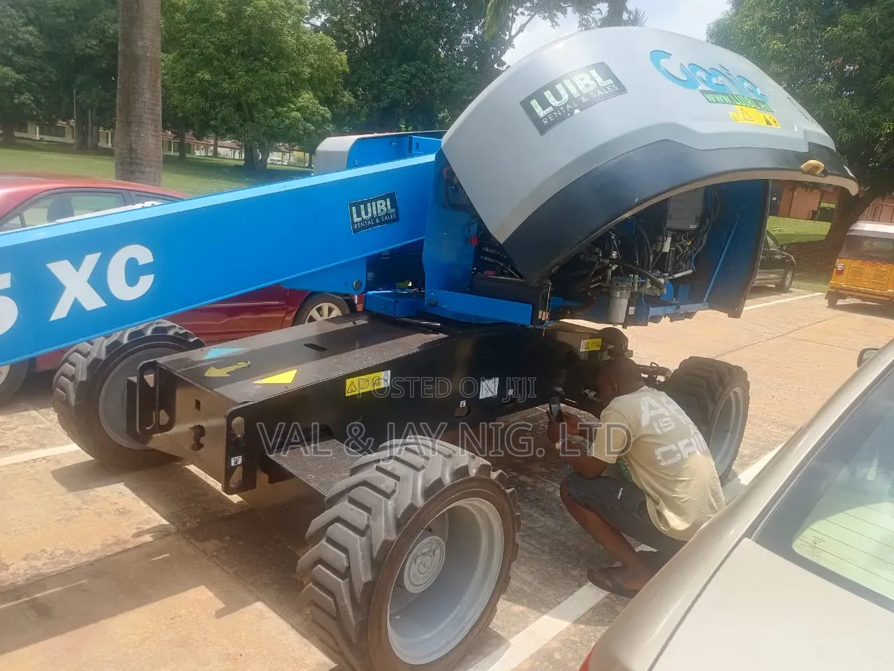 Genie S-45 Xc Articulated Boom Lift - Foreign Use