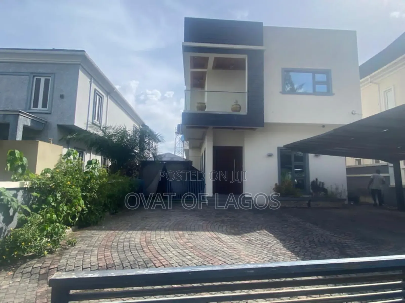 Furnished 5bdrm Duplex in Megamound, Ikota for rent