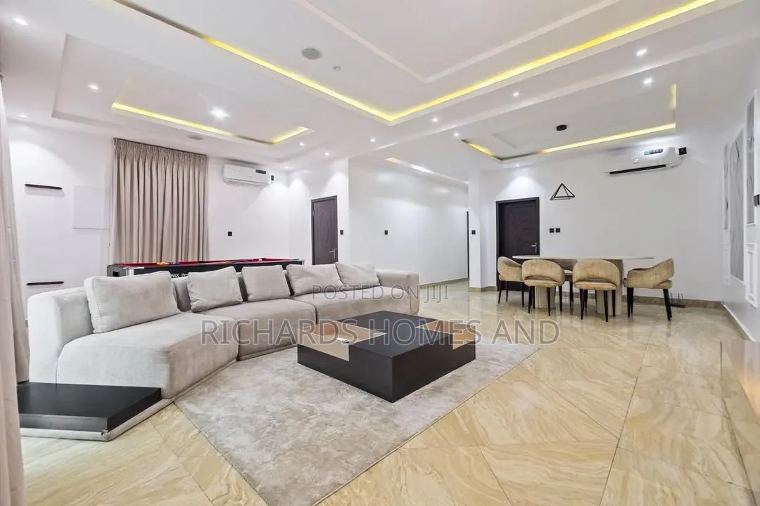 Furnished 3bdrm Apartment in Parkview Estate for rent
