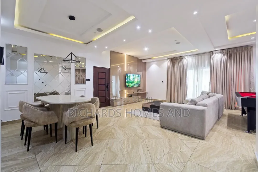 Furnished 3bdrm Apartment in Parkview Estate for rent