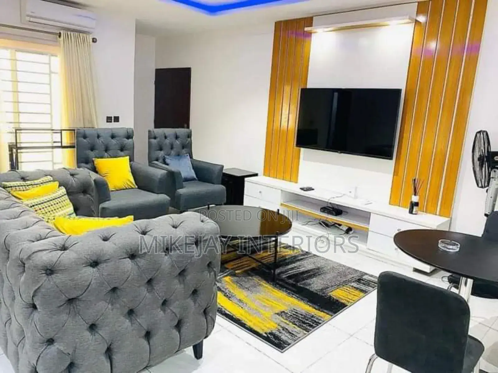 Quality 7 Seater Sofa