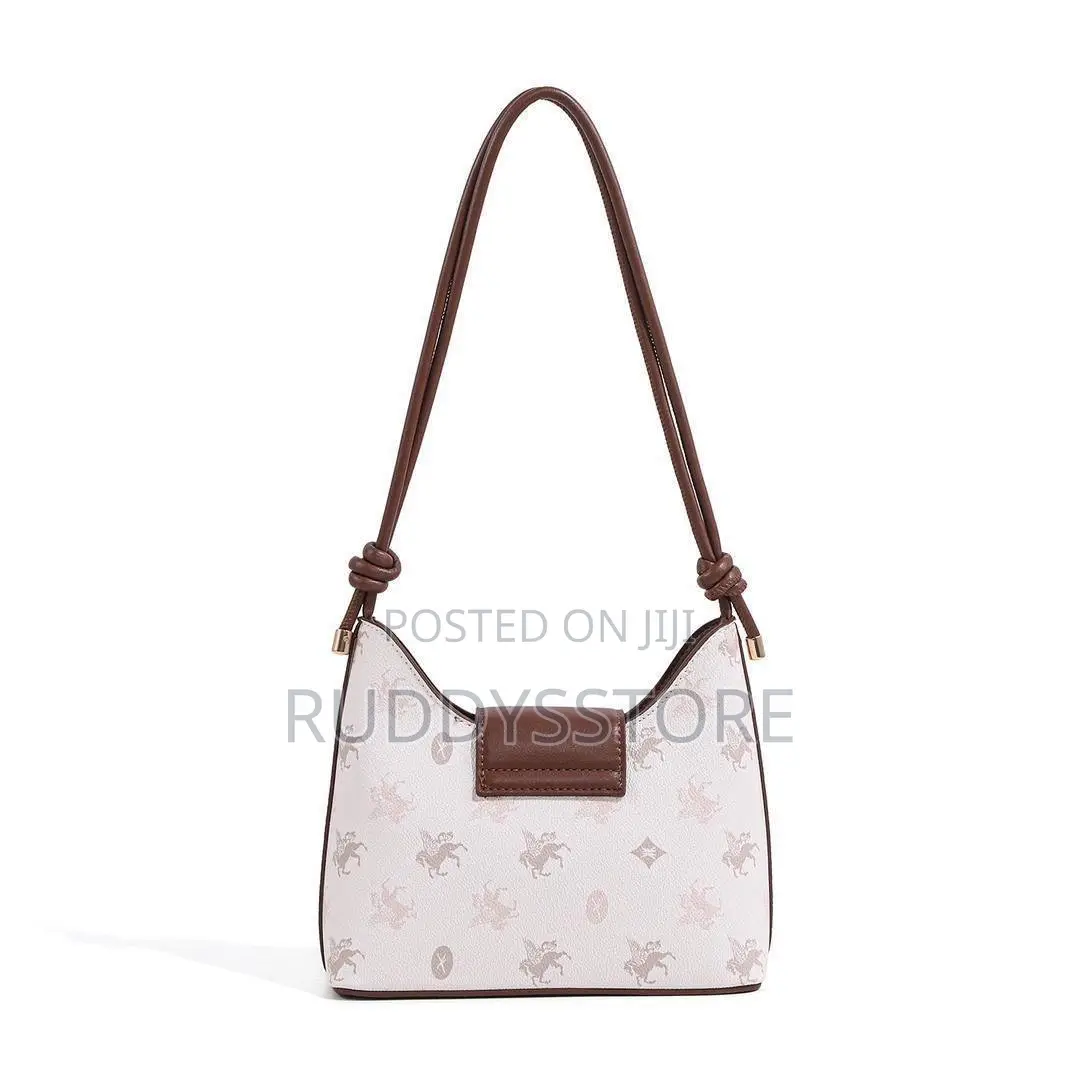 Luxe Chic Shoulder Bag