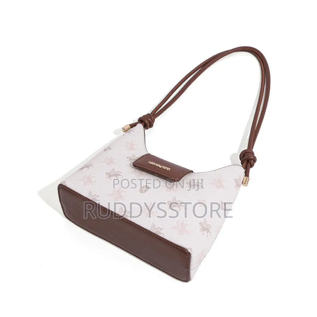 Luxe Chic Shoulder Bag
