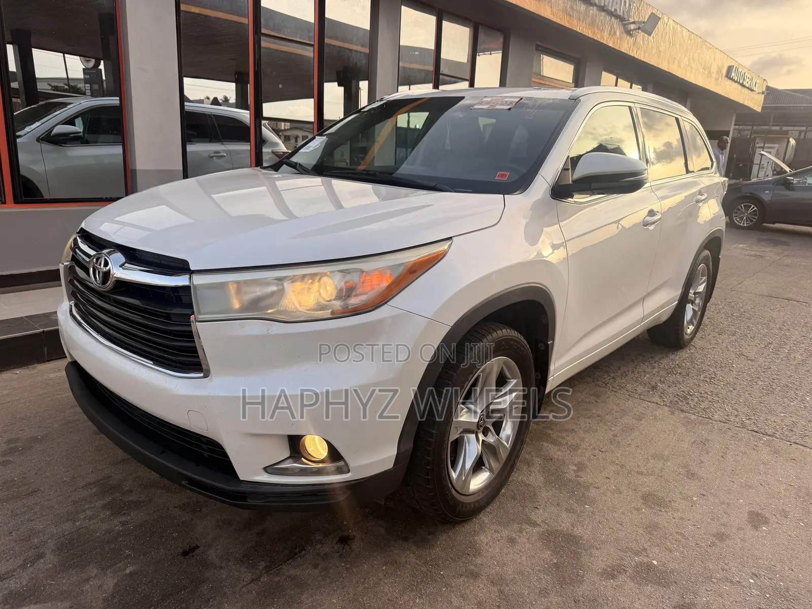 Toyota Highlander Limited V6 4x4 (3.5L 6cyl 6A) 2016 White