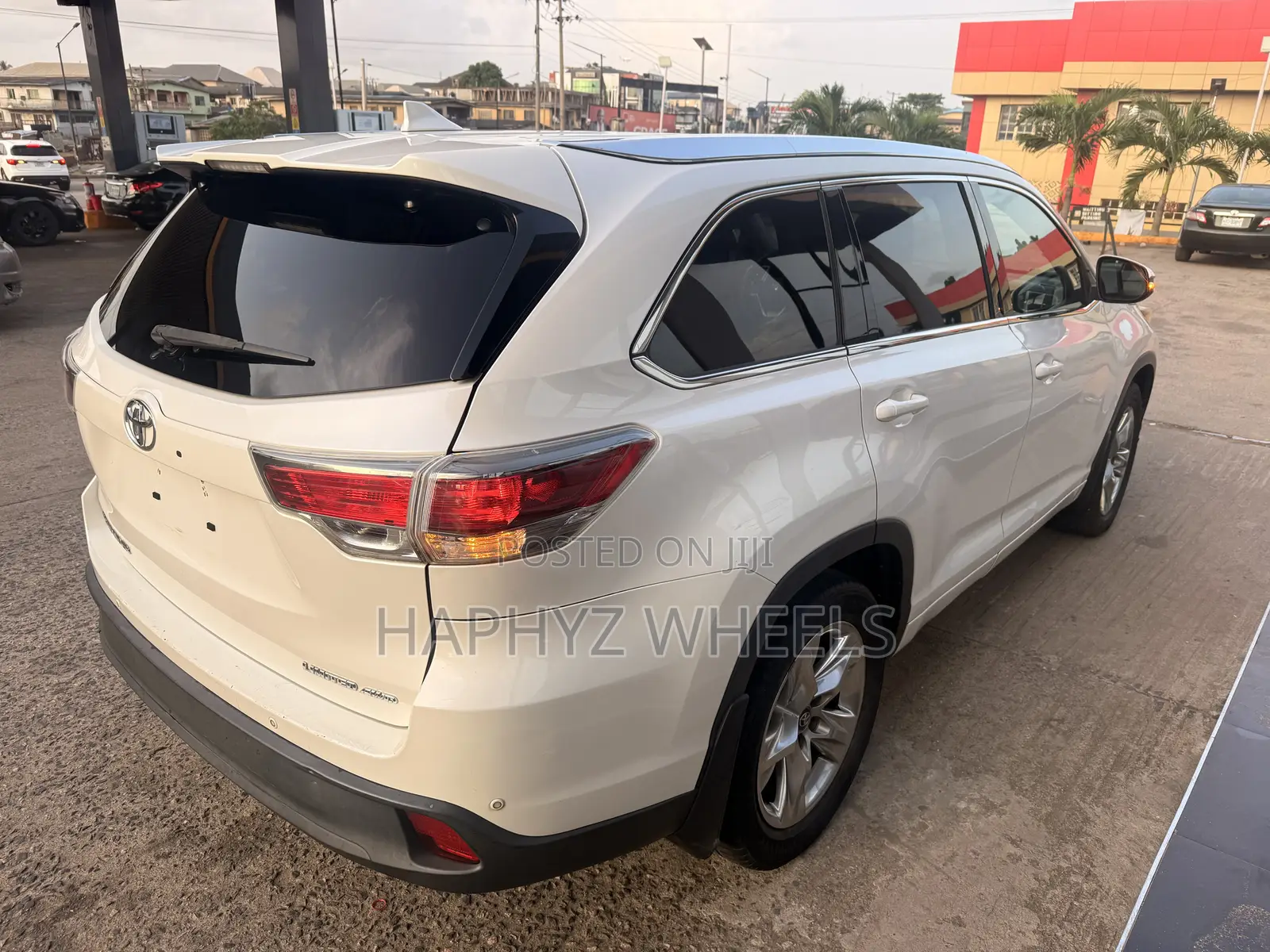 Toyota Highlander Limited V6 4x4 (3.5L 6cyl 6A) 2016 White