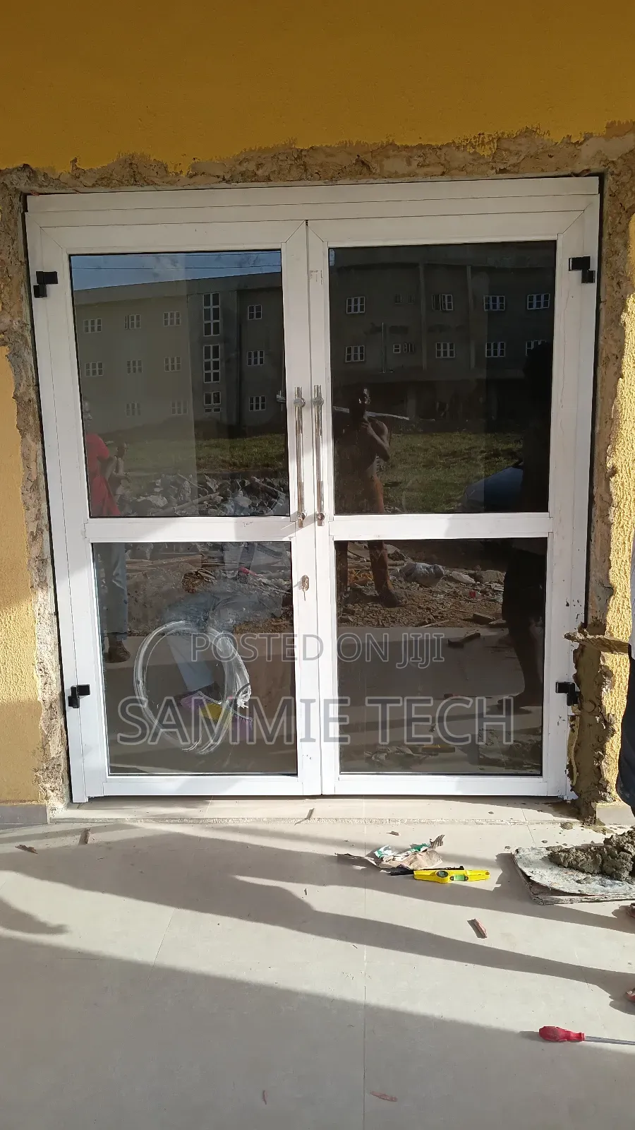 Aluminium Hindge Door
