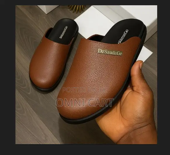 Desaudage Coffee Textured Clogs – Premium Tan Cognac Slip-Ons/Mules