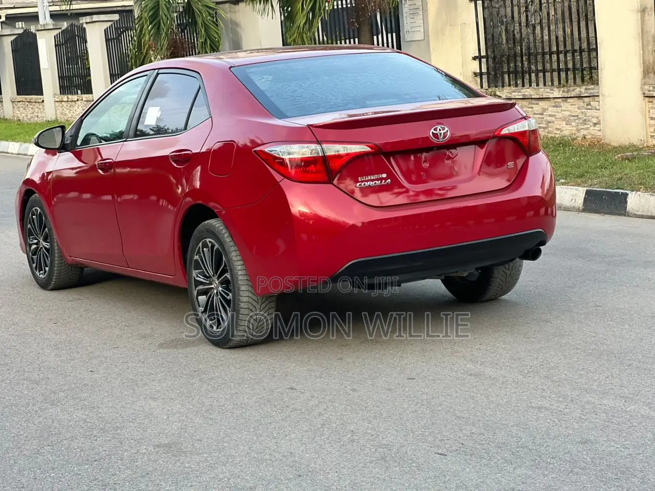 Toyota Corolla S 4dr Sedan (1.8L 4cyl CVT) 2015 Red
