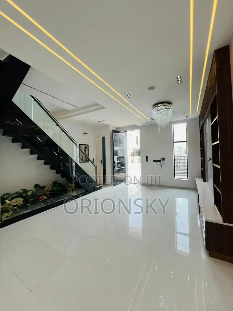 Furnished 5bdrm Duplex in Orchid, Lekki Phase 2 for sale