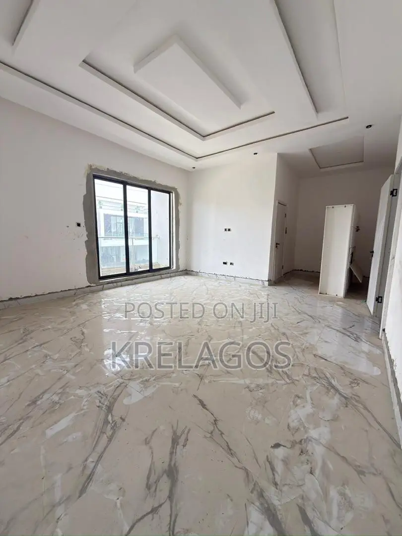 4bdrm Duplex in VGC / Ajah for sale