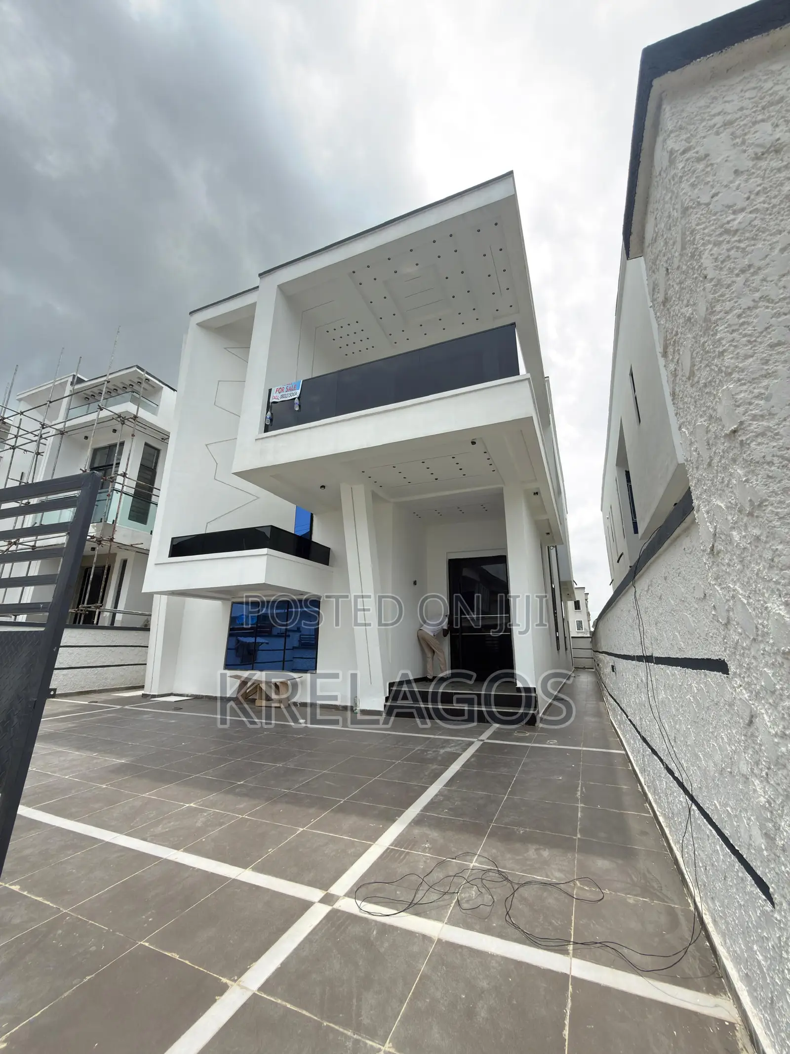 5bdrm Duplex in VGC / Ajah for sale