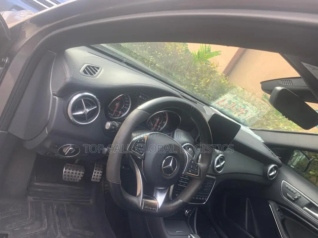 Mercedes-Benz GLA-Class 2017 Gray