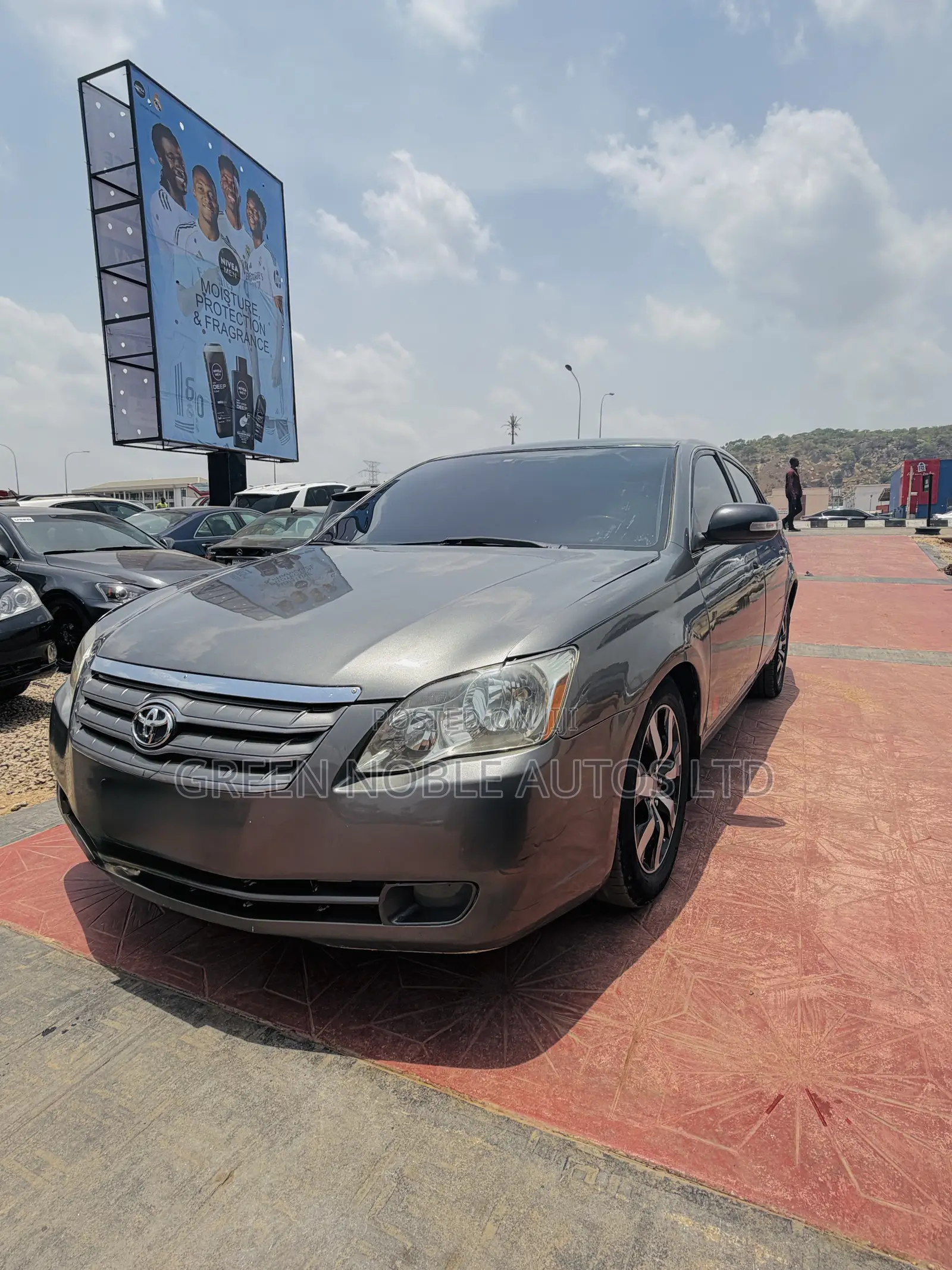 Toyota Avalon 2006 Gray