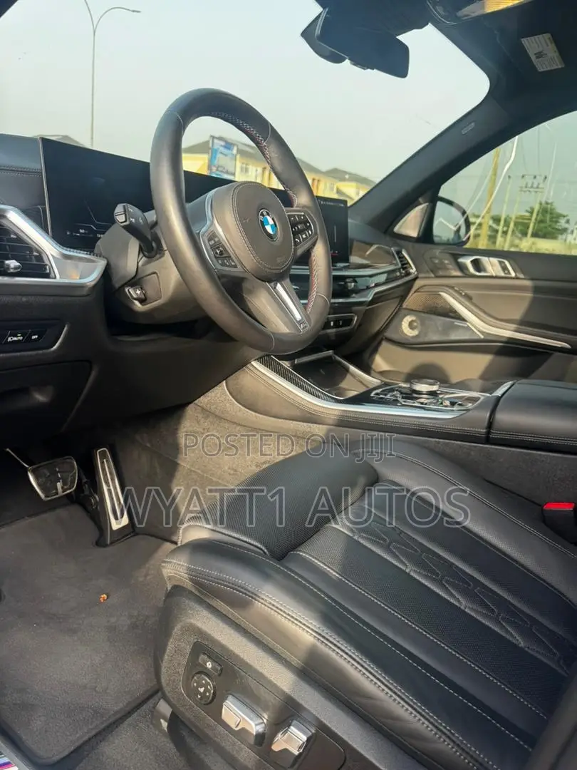 New BMW X5 M60i Sports Activity Vehicle 2025 Black