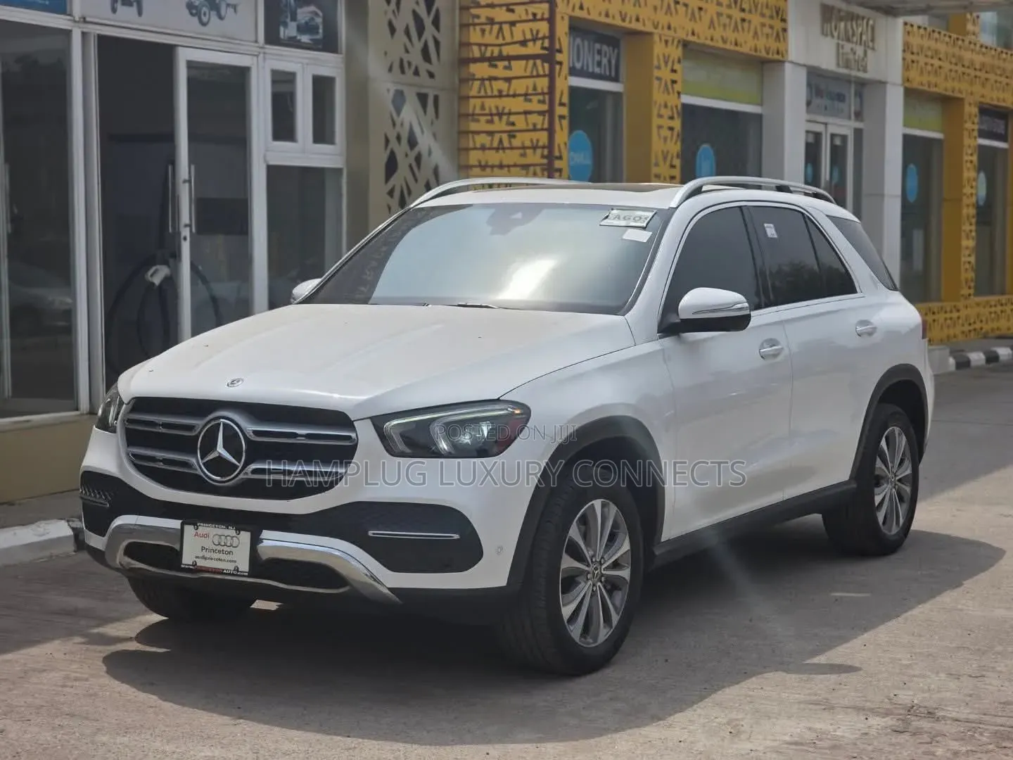 Mercedes-Benz GLE-Class 2019 White