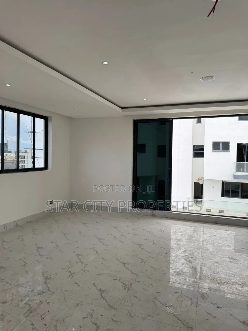 4bdrm Maisonette in Banana Island for sale