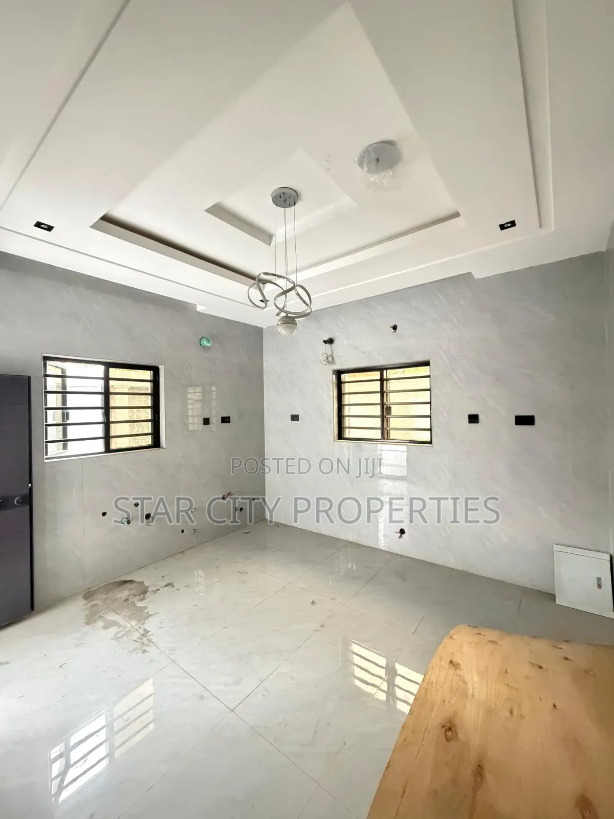 4bdrm Duplex in Ogba for sale