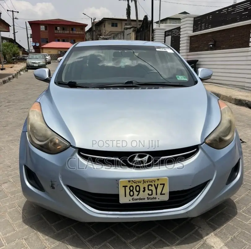 Hyundai Elantra 2011 Blue