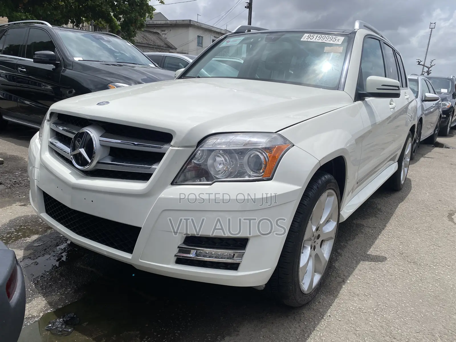 Mercedes-Benz GLK-Class 350 4MATIC 2011 White
