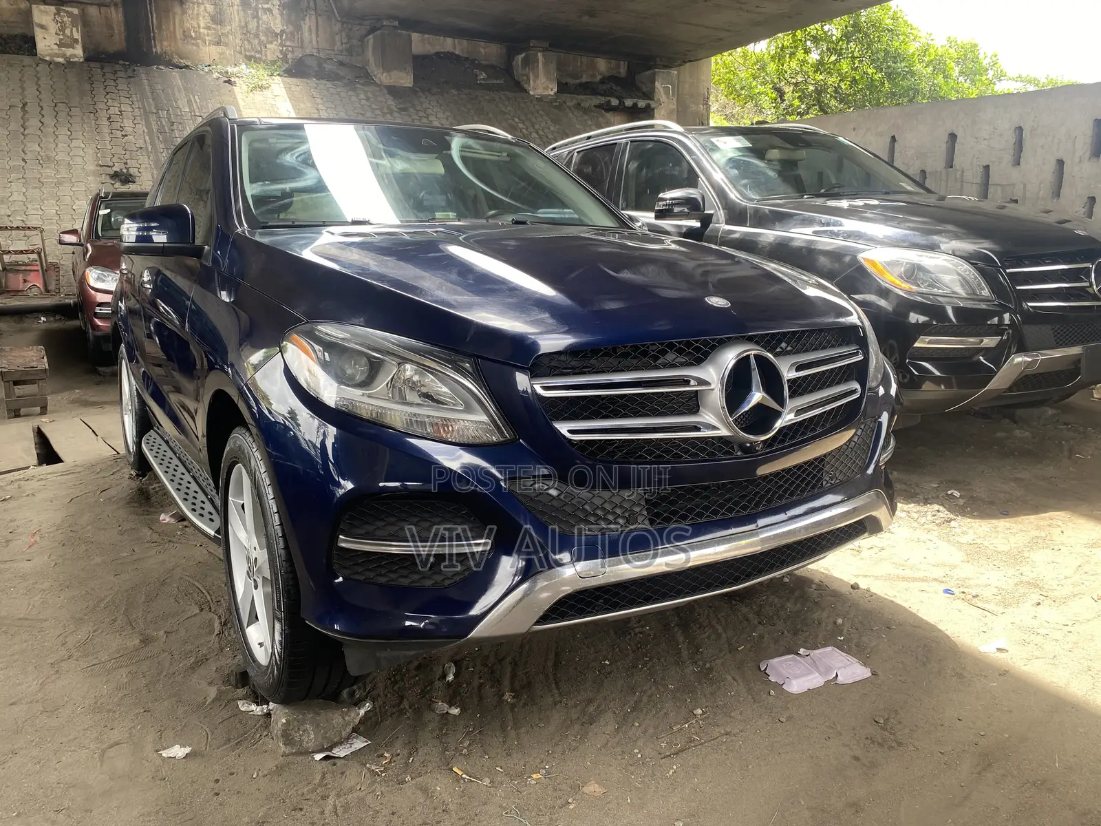 Mercedes-Benz GLE-Class GLE 350d 4MATIC 2017 Blue