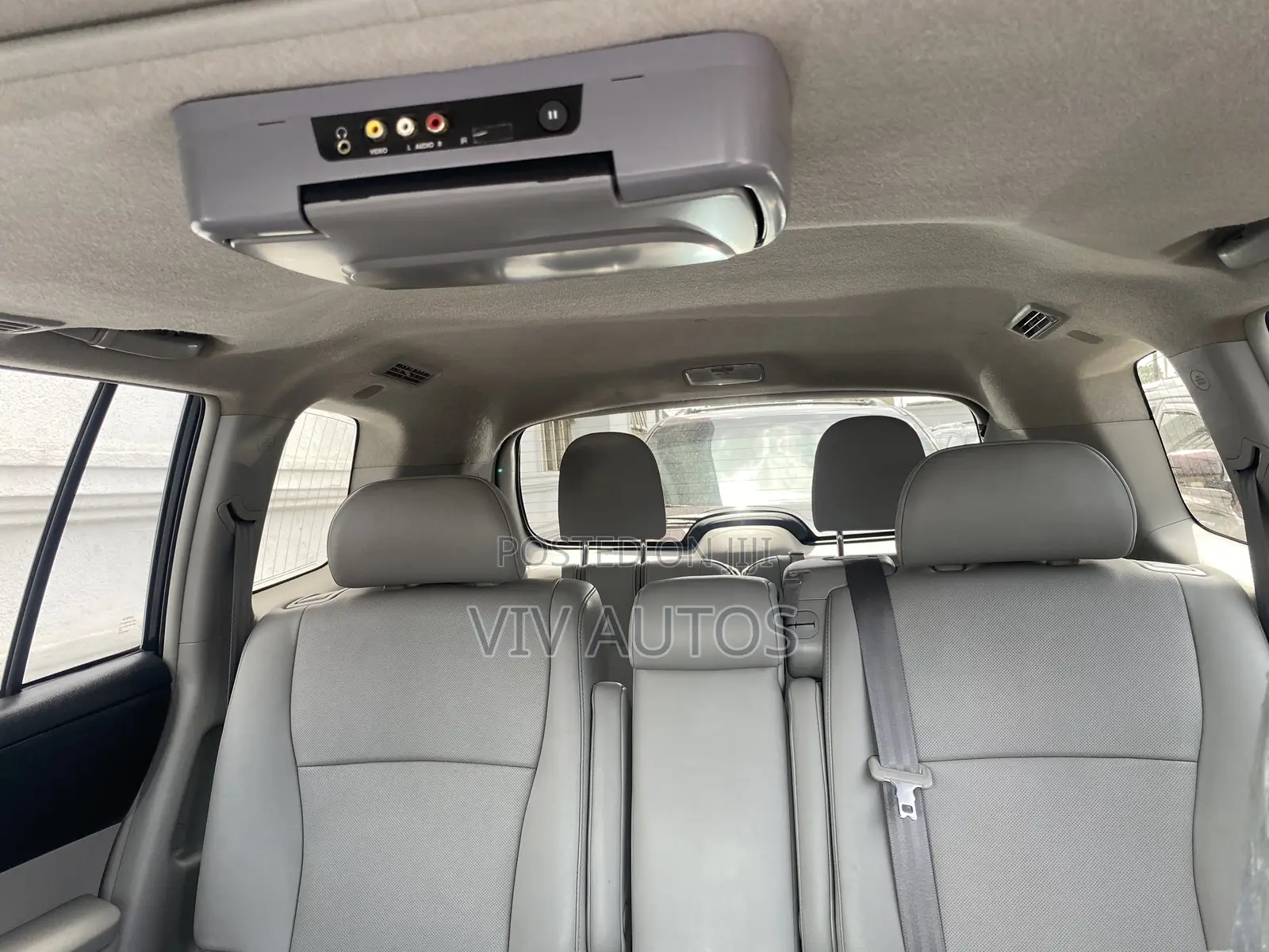 Toyota Highlander Limited 2012 Silver