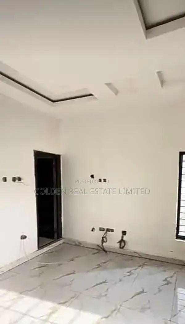 5bdrm Duplex in Wuye for sale