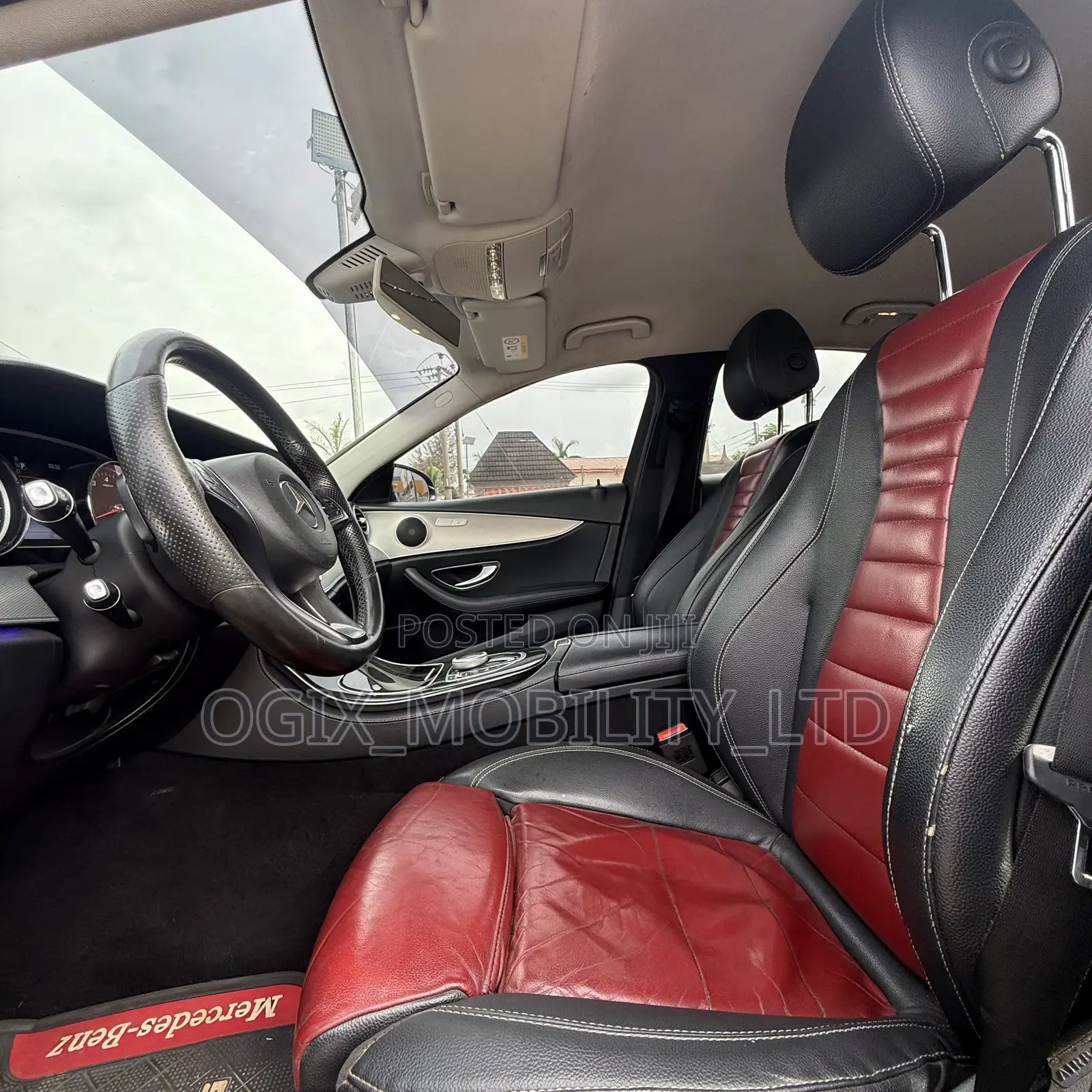 Mercedes-Benz E300 2017 Black
