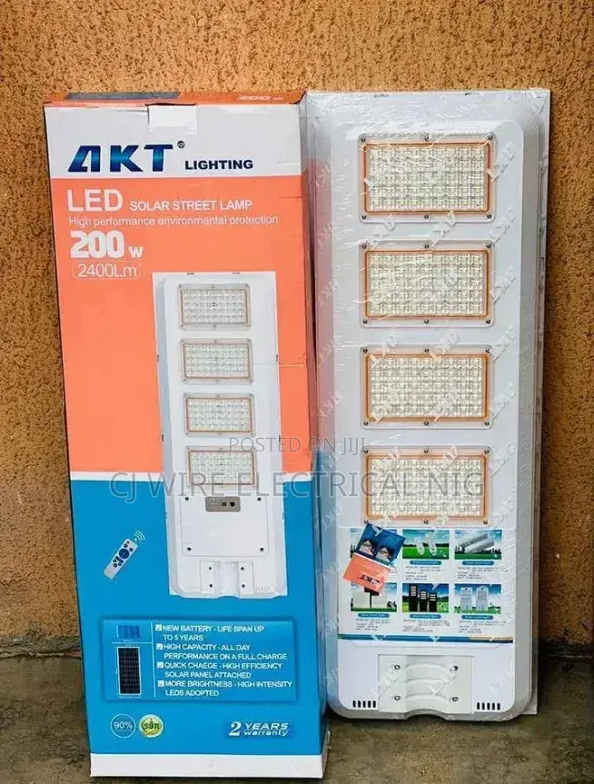 200w Akt Solar Street Light