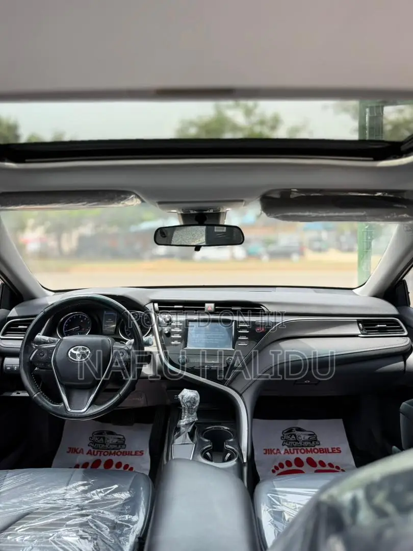 Toyota Camry 2018 Black