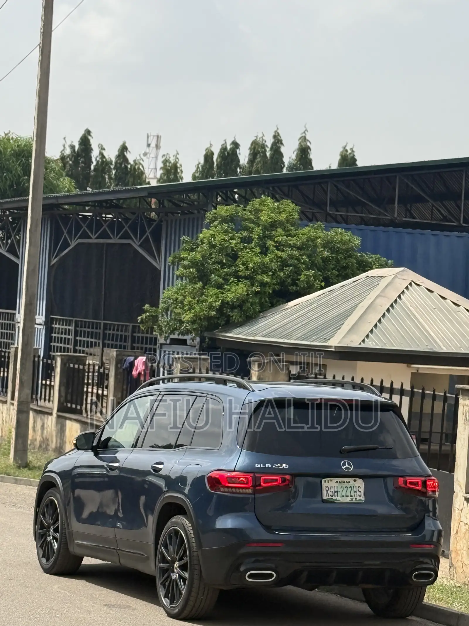 Mercedes-Benz GLB-Class 2020 Blue