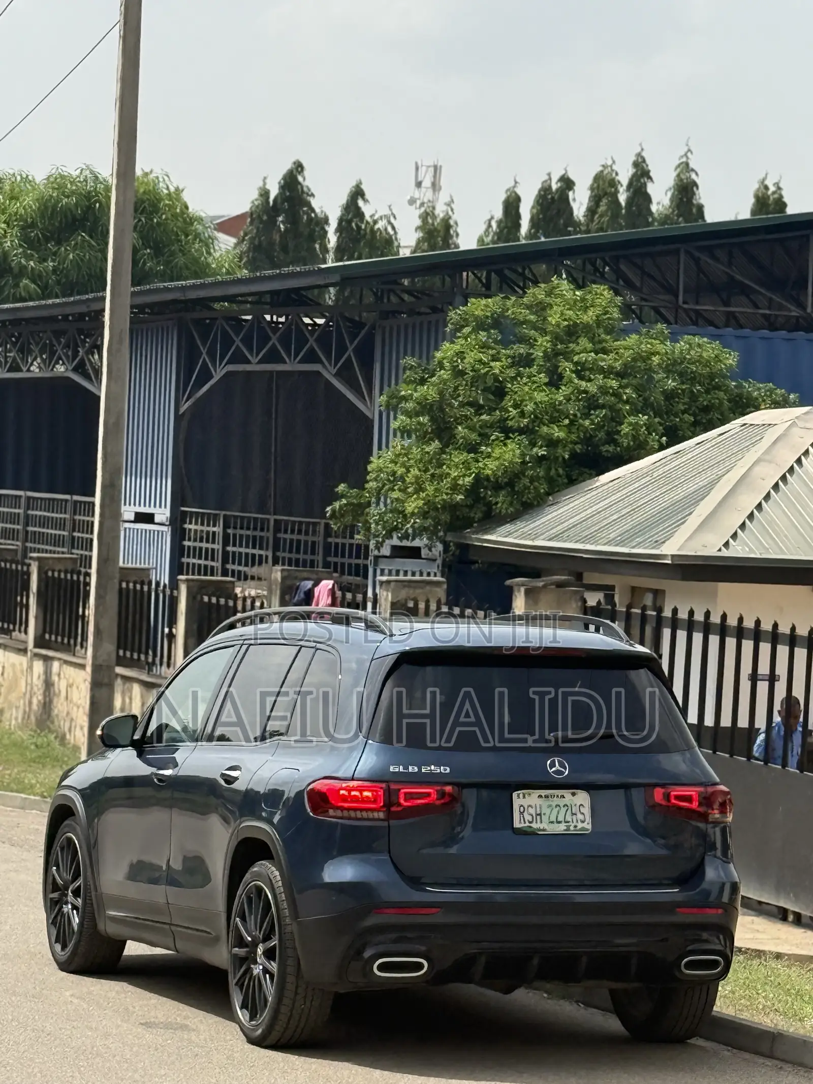 Mercedes-Benz GLB-Class 2020 Blue