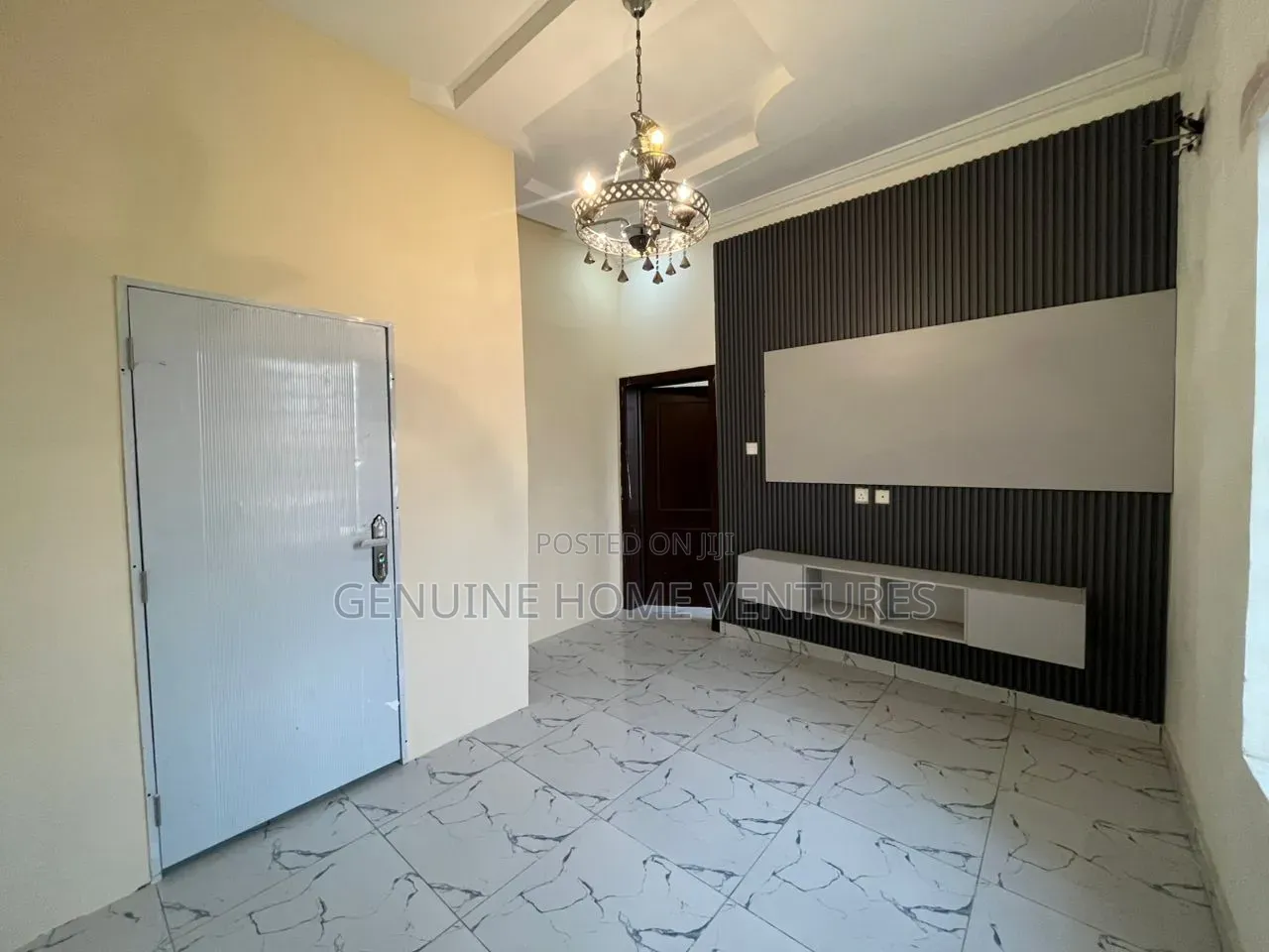 4bdrm Duplex in Orchid, Chevron for rent