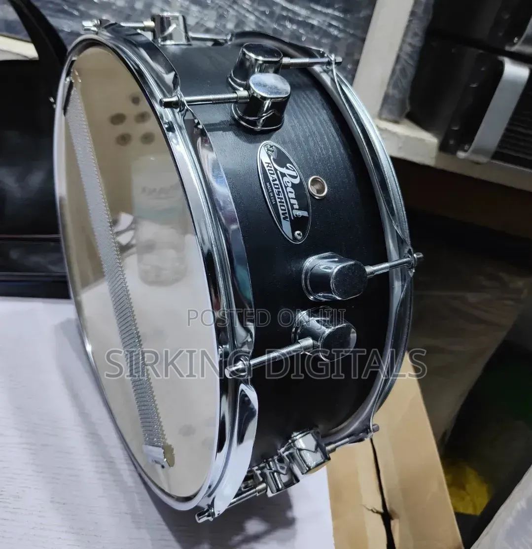Pearl Roadshow Quality Snare Drum