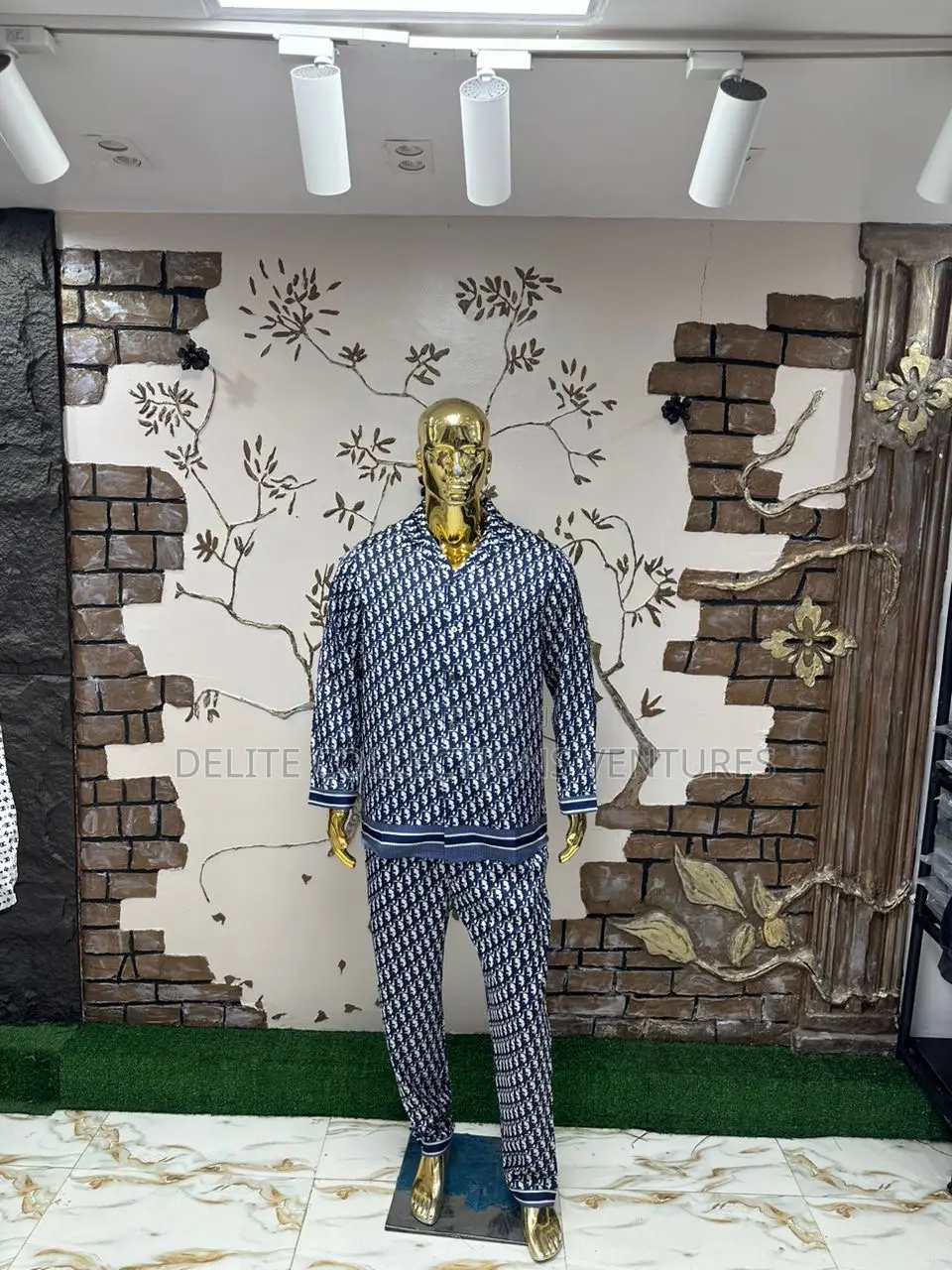 New and Available Higher Quality Silk Suit Shirt Up and Down