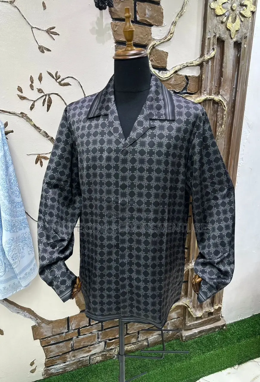 New and Restocked Silk Shirt Available on Sizes Xl 2xl 3xl