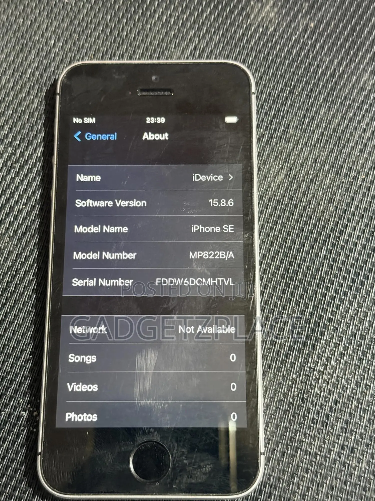 Apple iPhone SE 32 GB Silver