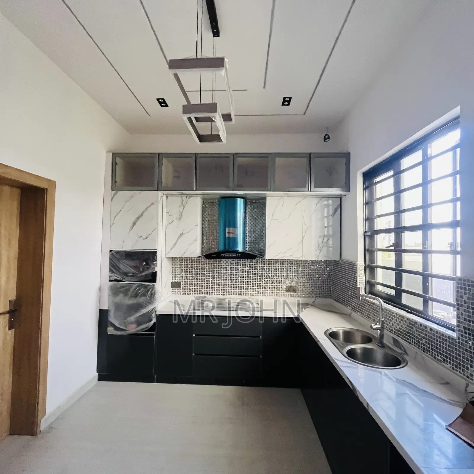 4bdrm Apartment in Lekki Palm City, Ado / Ajah for rent