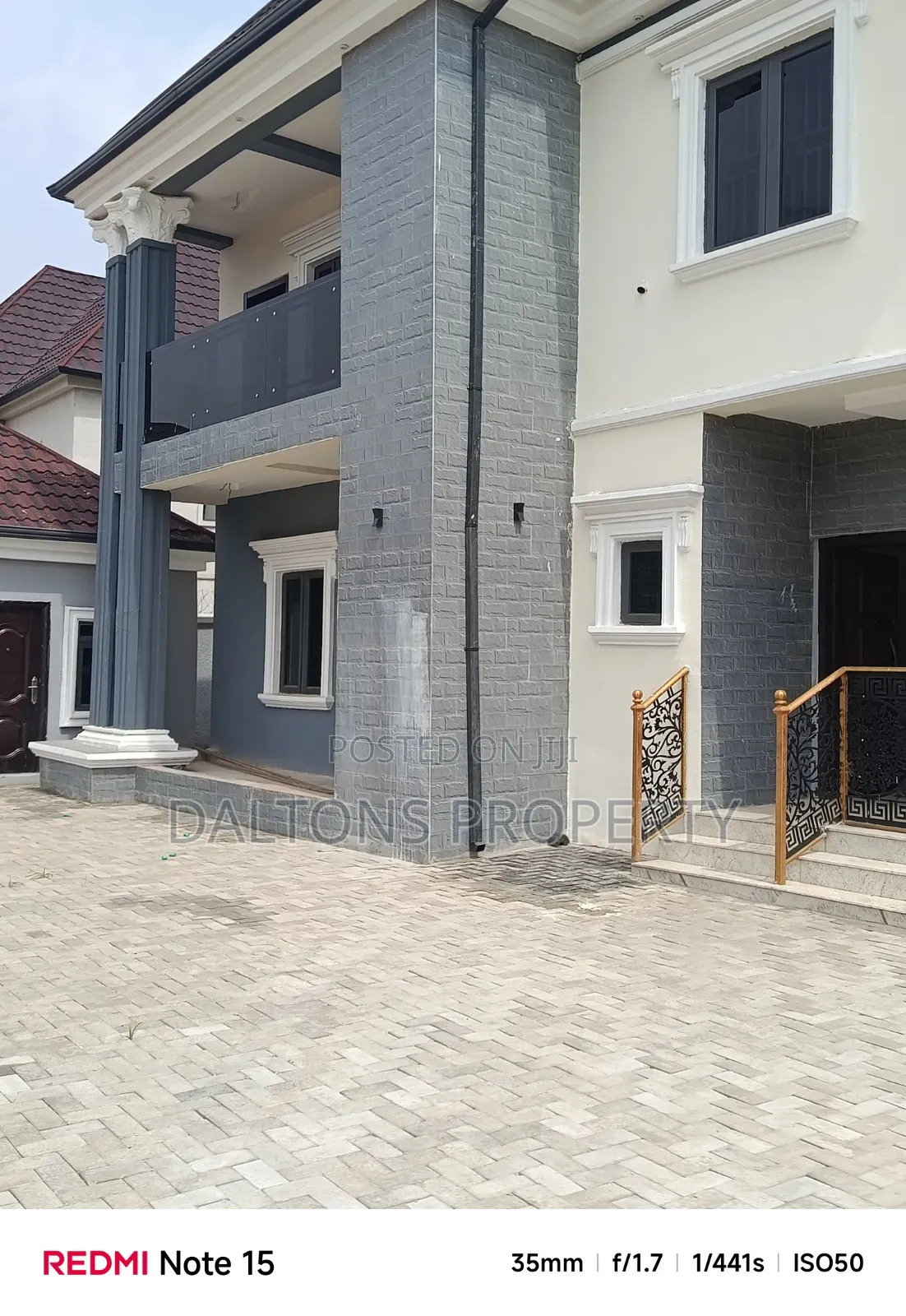 4bdrm Duplex in Duplex, Sabon Lugbe for sale